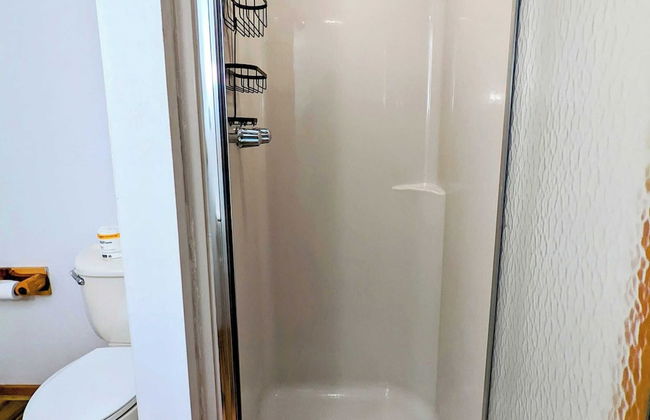 Hickory Cabin by Avantstay Firepit, Hot Tub, Game Room, Great Location - Foto 31