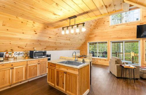 The A-mazing Creekside Escape - Foto 19