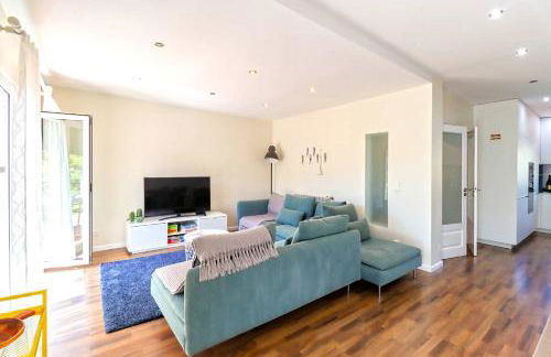 Copa Cabanas - House in Quiet Area with Patio - Foto 9