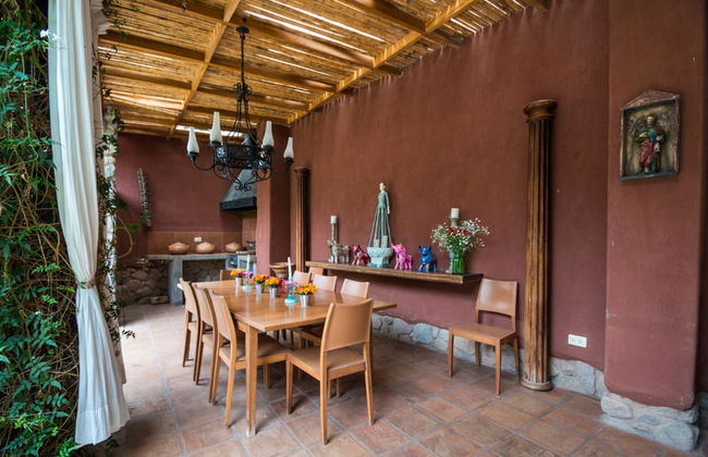 Artsy & Luxury Sacred Valley House - Photo 30
