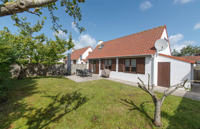 3 bedroom House in Bredene with swimming pool and garden - Photo 2