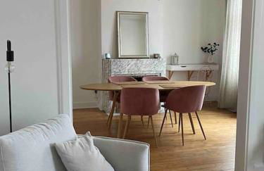 Grand appartement entier en hyper centre a 10 minutes de lille, métro a 50m et la gare de Tourcoing et à 900m et parking a proximité - Foto 9