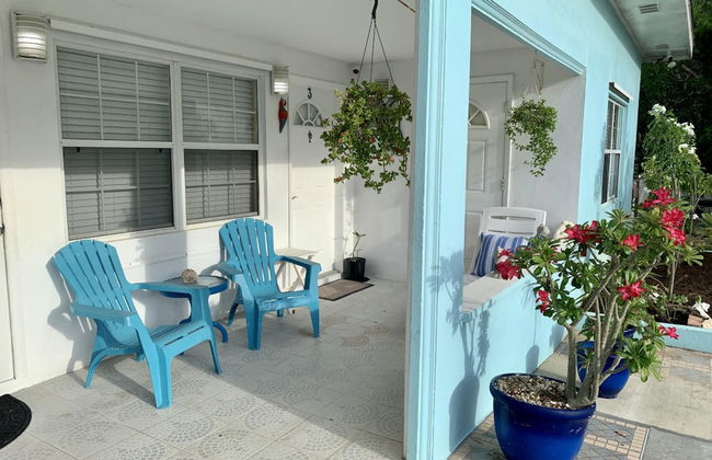 3 Suites Free Breakfast Steps to Beach - Photo 21