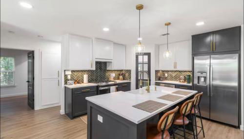 Luxury Oasis 4B 2B Jacuzzi Pet Friendly - Photo 4