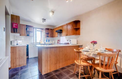 Kilbride Cottage-Uk46886 - Photo 5