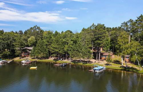 Whispering Waters Bayview Resort Cabin 4 - Foto 5