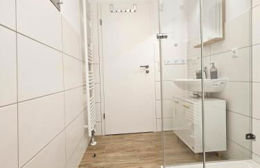 Schöne Ferienwohnung 80m2, 3 Schlafzimmer, 2 Bäder, Zentrumnah, 3OG - Photo 9