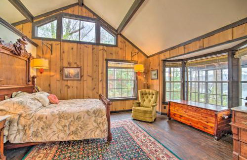 Authentic Retreat w/ Private Dock on Coosa River! - Foto 18