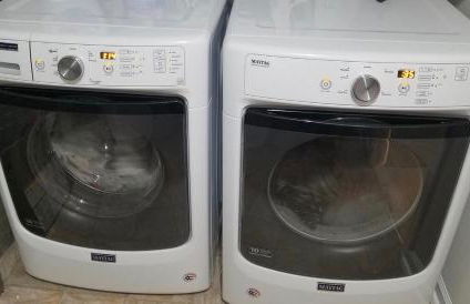 Stylish 4BR Getaway with Game Room, Grills & Cozy Outdoor Fire-Pit - Foto 19