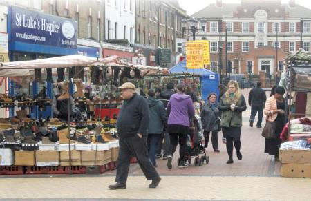 Stylish 1 Bedroom Apartment with Free Parking and Links to London & Essex - Foto 31