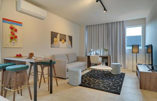 Nomads Lux Studios & Business Center - Photo 43