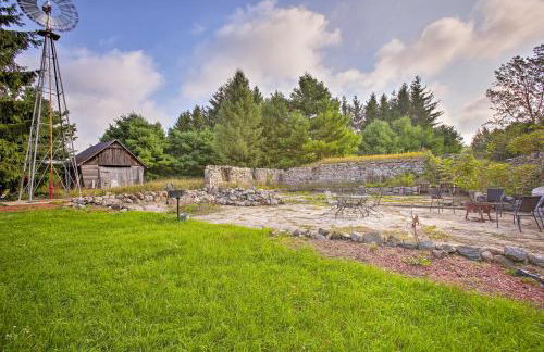 Leelanau Country Cottage about 4 Mi to Suttons Bay! - Foto 2