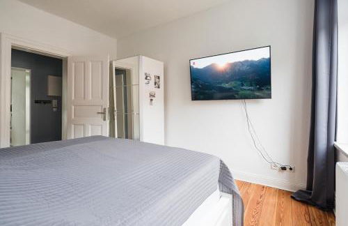 TOP 2 Zimmer Altbauwohnung in Kiel Mitte 24-7 Check In - Foto 14