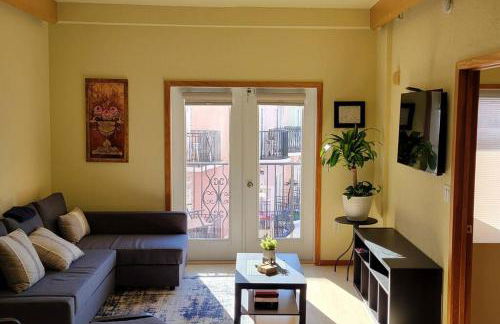 European Style Condo - Photo 6