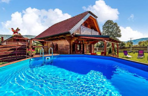 Gorgeous Home In Licko Lesce - Photo 1