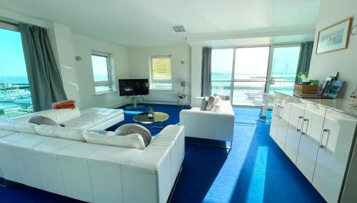 Quay & Sea View Spacious Modern Secure Parking - Foto 5