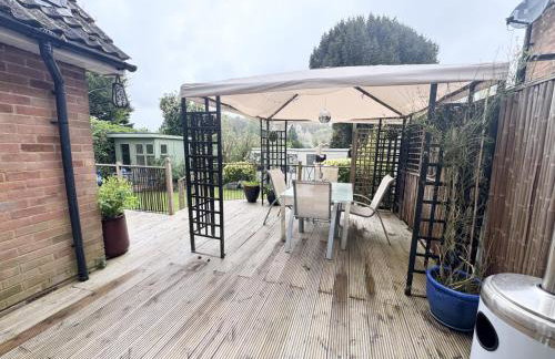 3 Bed with parking, ideal for families - Photo 19