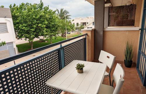 Apartamento Las Palmeras - Con Terraza, barbacoa, aire acondicionado y a 250m de la playa! - Foto 9