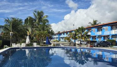 Apto Térreo Mobiliado com Piscina - 400m da Praia de Taperapuan, Próximo ao Axé Moi- Golden Dolphin Residence - Foto 1, sunbed