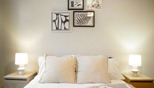 NEW! 2BR in Stephenson House - Foto 5