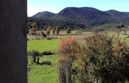 Cottage in Navas de Estena with Pool & Jacuzzi - Photo 14