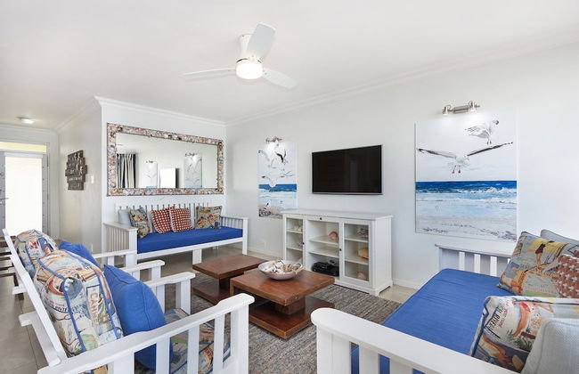 Blouberg Heights 1601 by HostAgents - Photo 10