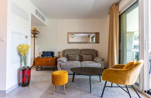 Appartement climatisé les pieds dans l'eau pour 6 personnes avec 1 suite parentale, 1 chambre double et 1 mini chambre Piscine sur le toit clim garage - Foto 52