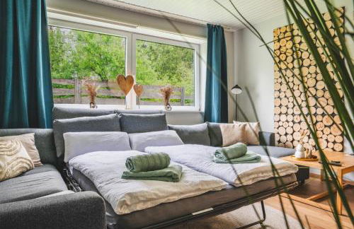 HIRSCH Hänsel Ferienhaus Garten mit Bergblick - Grill -Wald - Foto 31