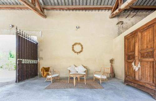 La Bastide du Père Mathieu Jacuzzi couvert et Piscine - Foto 21