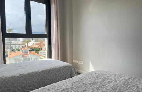 Los Álamos Breeze - 3BR Beach Apt - Free Parking - Salt Pool - Next to the Beach - Foto 12