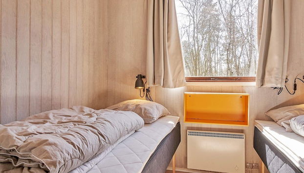 4 Person Holiday Home in Aakirkeby - Foto 3, Habitación