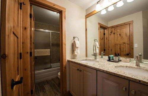 Mountain-Contemporary 2 Br Condo Condo - Foto 10