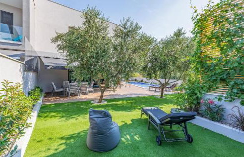 Beautiful Home In Porec With Kitchen - Foto 27