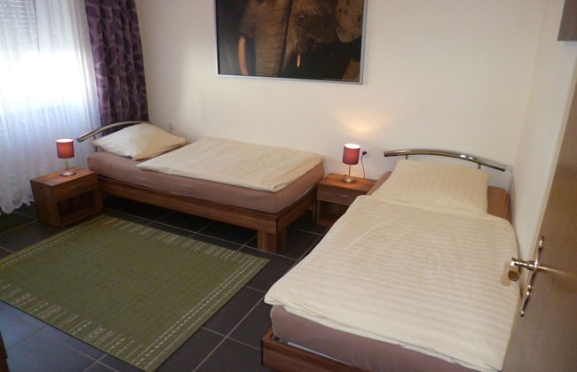 Ferienwohnungen Uni-Koblenz - Photo 2