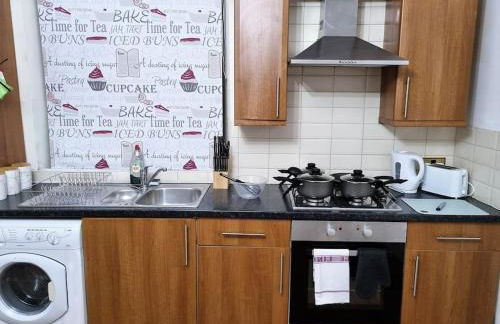 *6B7R* Setup for your most relaxed & amazing stay + Free Parking + Free Fast WiFi* - Foto 32