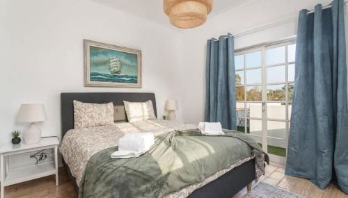 Spacious Villa Swimming Pool by HostWise - Foto 3