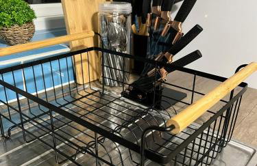 Central Bedford FREE Parking & Private Garden& Conservatory Perfect for large group of people - Foto 28