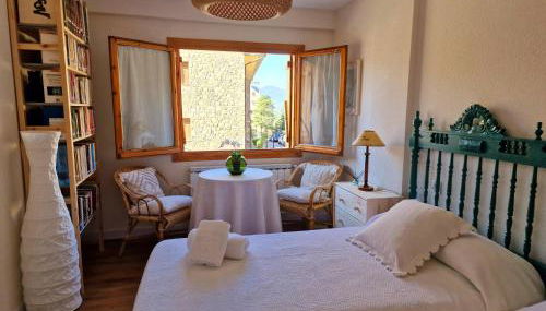ESQUÍ PIRINEO ARAGONÉS APARTAMENTO EL JUNCARAL Wifi - Foto 4