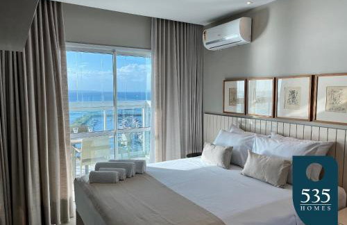 Spacious Bedsitter View to the Bay of All Saints - Photo 1