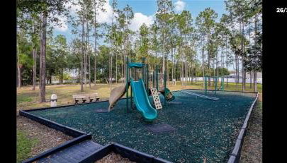 Stylish Retreat with Pool near The Parks - Foto 3