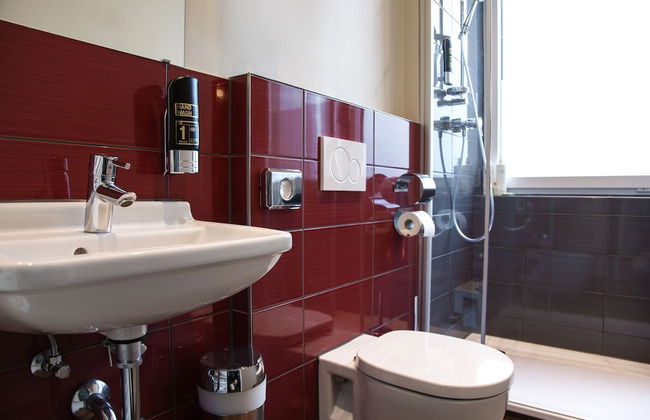 Base Apartments - Foto 13