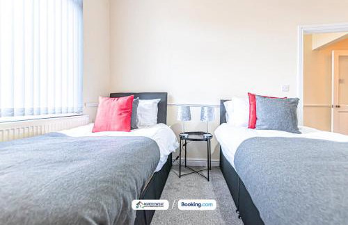 Spacious 3-Bedroom House in Manchester with Free Parking - Foto 3
