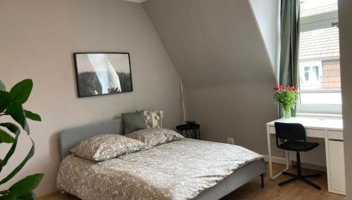 Cosy, new furniture, 10min walk to train station - Foto 3