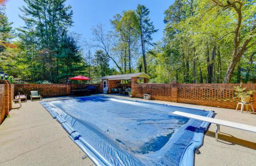 1 Mi to Dtwn Home with Fire Pit and Deck in Hudson! - Foto 34