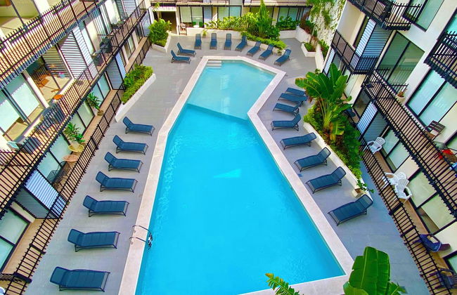 Urban Towers by Andiani Travel - Photo 1