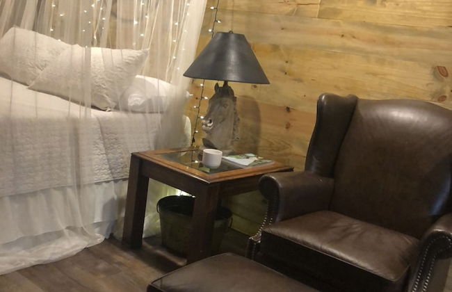 Cora's Cabins - Photo 3