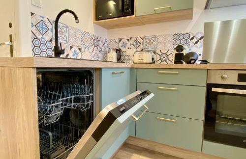 Montignac-Lascaux - Les Pierres De Lascaux - Foto 20