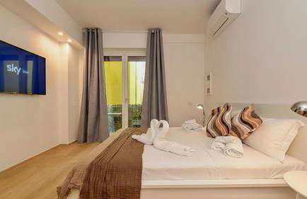 The Lake Giant with Lake View Renovated 2025 DesenzanoLoft Official Partner Homes & Villas by Marriott Bonvoy - Foto 41