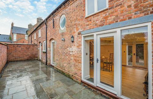 Stable End - Photo 24