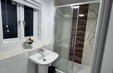 Contemporary 2-Bed Apartment with Parking Bedford - Foto 10